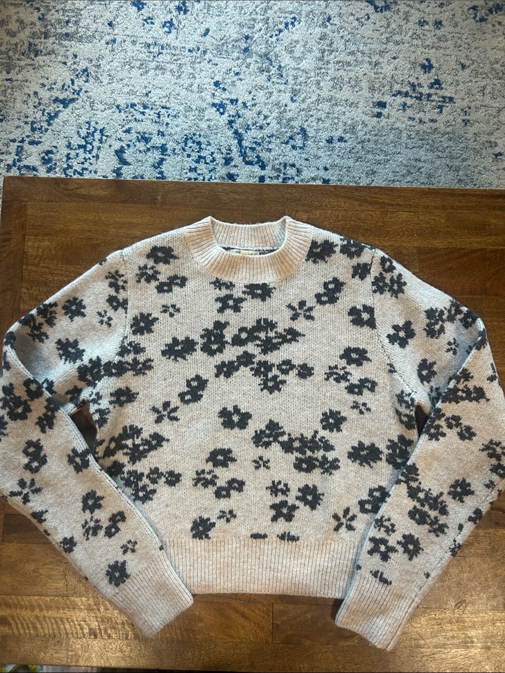 Z Supply Tory Sweater size medium - Picture 2 of 6